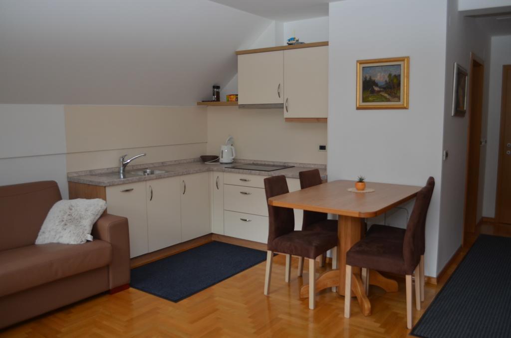 Apartment Brumec Bohinj ภายนอก รูปภาพ